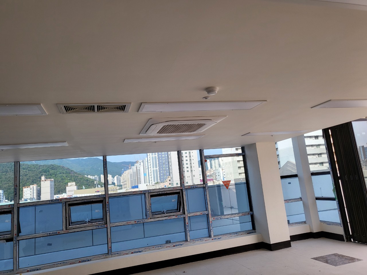 (MULTI)부산 덕천동 포도원교회